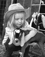 North Dakota 4-H Foundation awards 13 scholarships