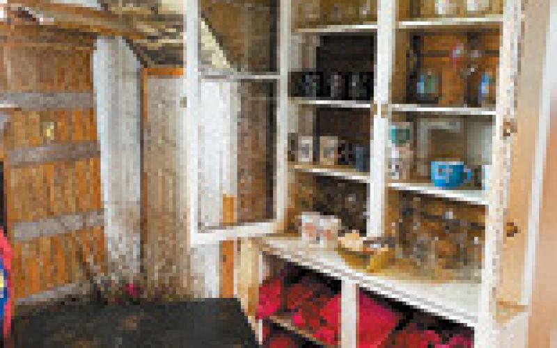 Spring Junk Shop Hop held