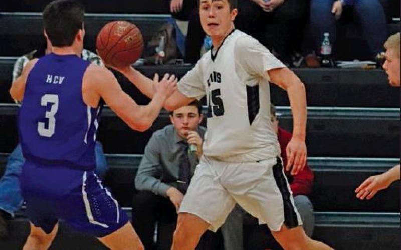 Titans Host Hillsboro-CV in Drayton Gym