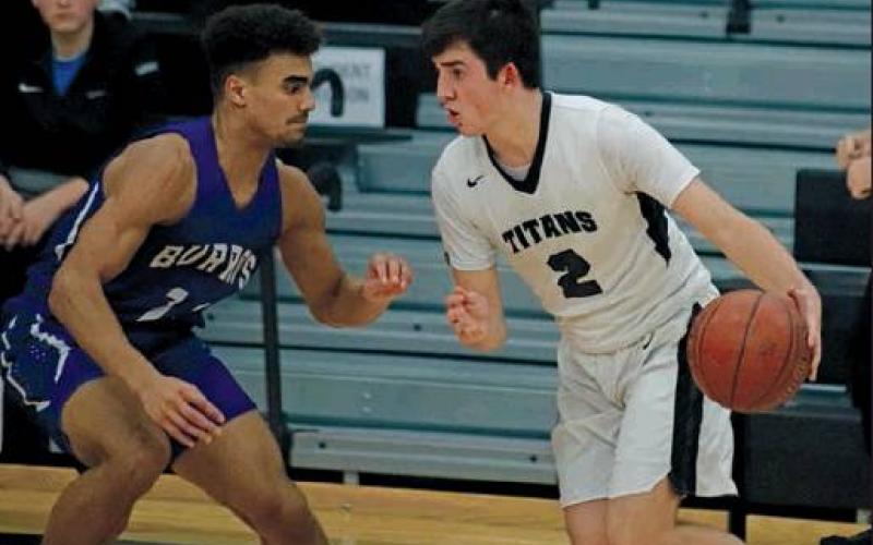 Titans Host Hillsboro-CV in Drayton Gym