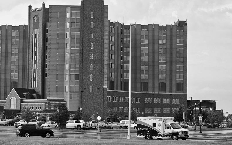 An ambulance departs the Sanford Medical Center in Fargo, North Dakota, on Sept. 13, 2025. Photo by Jeff Beach/North Dakota Monitor