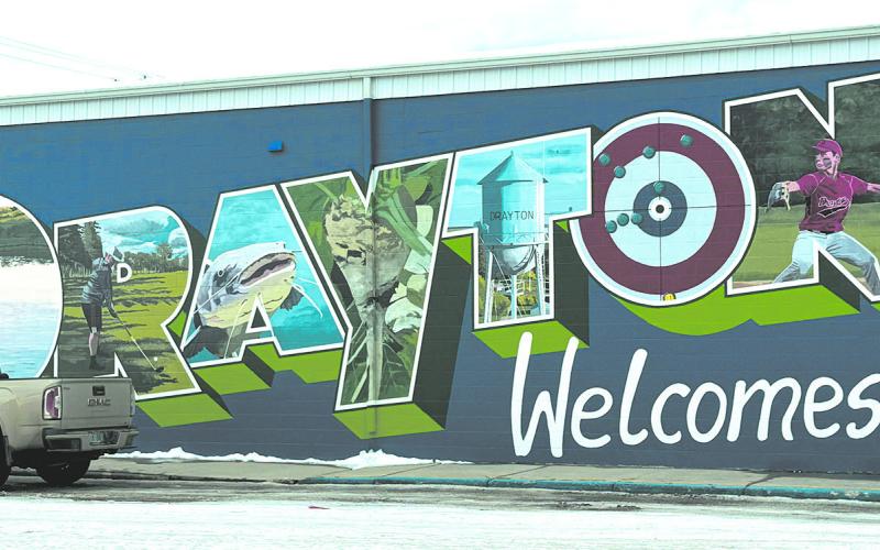 Sun shines on the Drayton mural, Thursday Feb. 26 as temperatures reach 44 degrees. Photos by Rebecca Davis