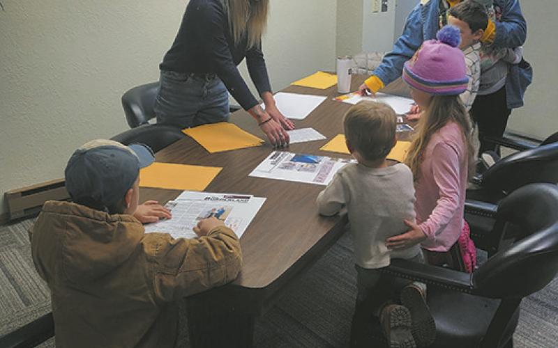 Area homeschool group tours Simmons Studio
