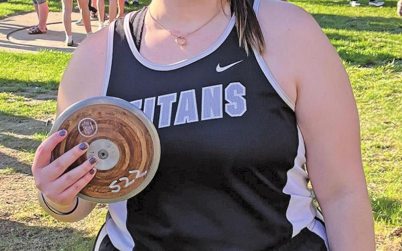 Bethany O’Toole participated in the discuss event at the state meet. Photo provided by Drayton Public School