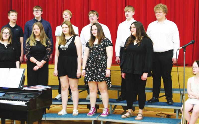 Spring Concert present by Drayton Junior High and Senior High School Music Students