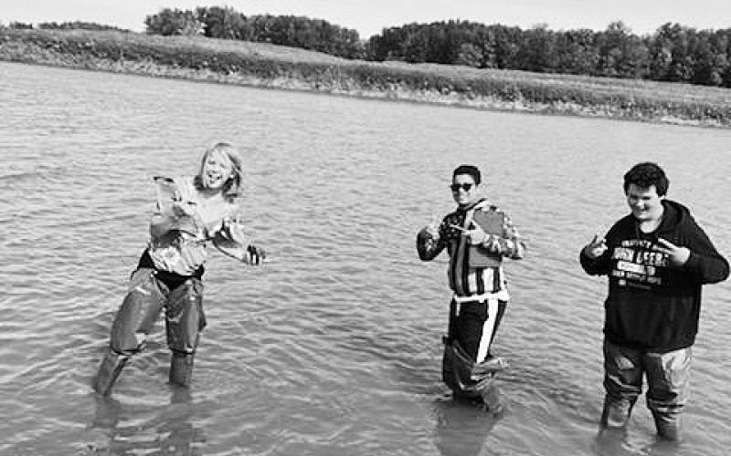 Mr. Riddle's 9th grade ag class got the opportunity to do some research on the Red River thanks to the help of Bob Merrill. Students held a boat race on Tuesday to judge the flow of the river.