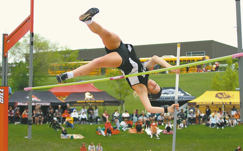 D-V-E Junior Alyssa Hoyles clears the bar at 9-feet-9 inches during the Class B Girls' Pole Vault event Saturday at the State Track Meet. Hoyles' performance was good for Fourth place overall. Photo by Mike Alan Steinfeldt