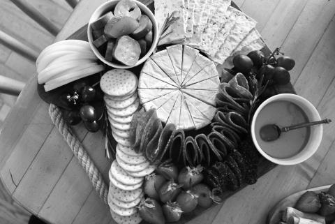 Being a little creative with party food can save you money if you do some of the work yourself. (Pexels photo)