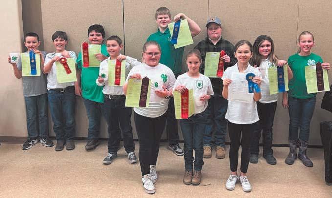 Juniors: Front Row (l to r) Laney Shane, Charlie Heck, Amelia Ratliff Back Row: Nathan Stegman, Oscar Hunter, Lukas Van Niekerk, Rylan Moore, Chaz Halverson, Josiah Carpenter, Mallory Latozke, Stella Norrell