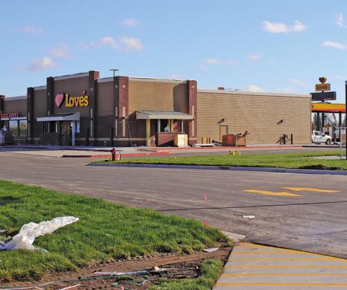 There is a flurry of activity at the site of the new Love’s Travel Stop in Drayton. Once the building started to be raised the project has moved along very swiftly. VNV photo by Lesa Van Camp