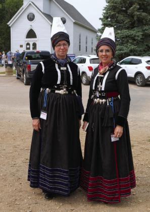 PreservIng Icelandic Roots