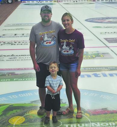 3rd Event Winner (L-R) Tom Grzadzieleski (Skip), Alison Grzadzieleski (Vice), Blake Johnson (2nd-not pictured), Becky Johnson (Lead-not pictured)