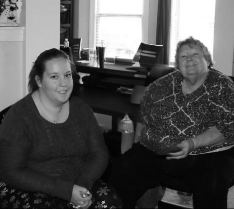 Rebecca Davis and her mom, Janice Walker pose for a photo during Christmas 2016