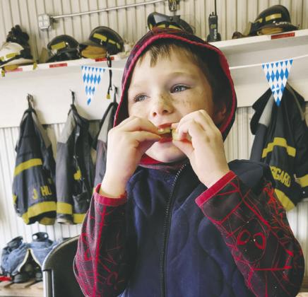 How many French fries do you eat at once? Photo taken at the French Fry Feed at Tater Town Days on Saturday.