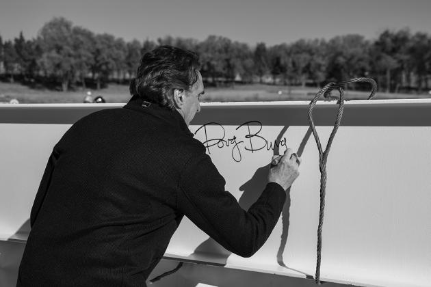 Burgum Miller lead beam signing for new ND State Lab