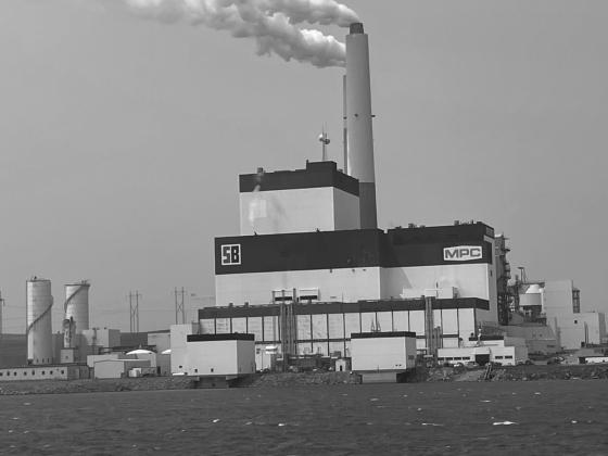 The Milton R. Young Power Plant. Photo by Michael Standaert.