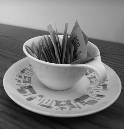 Artificial sweeteners provide virtually no calories and no nutrients. NDSU photo