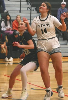 Lady Titans beat Hillsboro-Central Valley, suffer first loss two days later