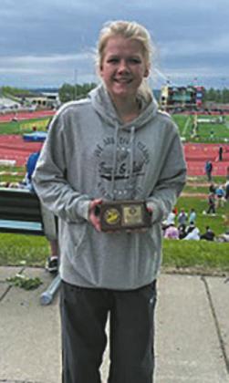 2nd in the state in pole vault, Alyssa Hoyles. Photo by Jeryl Thompson.