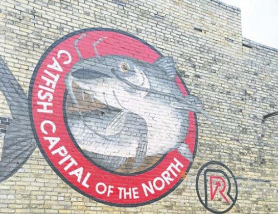 The Drayton Rendezvous Region mural project was completed July 2021 by artist Beau Bakken, Hallock. This project was completed with grant funding from the North Dakota Council on the Arts – Special Projects.