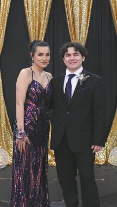 Justyce Wallery escorted by Braydon Hileman