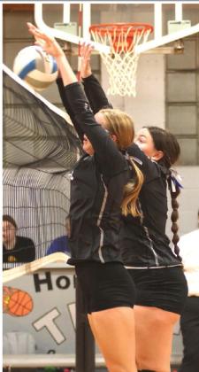 Titans battle region foes