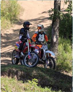 Lee Jelinek, Pisek and Chad Jelinek, Forest River. Photo by Shawn Jelinek.