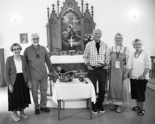 Hallson folk art dedication