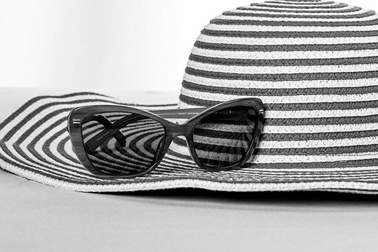 Protect your eyes with sunglasses that offer protection from the sun's ultraviolet rays. (Pixabay photo)