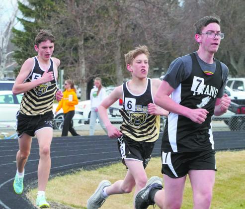 Titan Jonah Rarick fought hard against the competition at the Langdon Invitational. Photo by Larry Stokke.