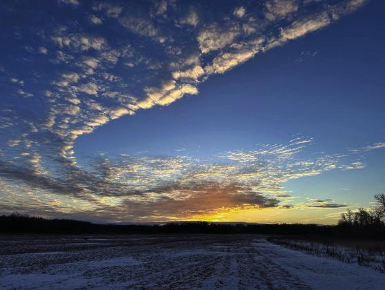 Photo by Nicholas Coleman of Utah, who was in Eagle Point, Minnesota visiting for the holidays.