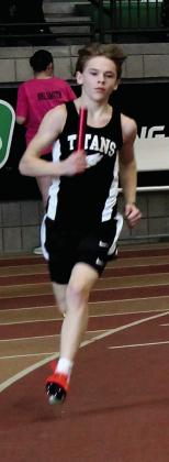 Leading off the boy’s 4x600 relay, Shawn Patterson started strong. Photo by Jamie Rarick
