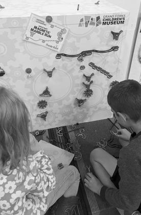 First SPARK “Pop-up” event scheduled SPARK Children’s Museum Newsletter Vol. 1
