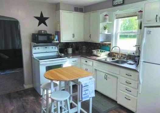 Entrepreneurs make Drayton Airbnb a success