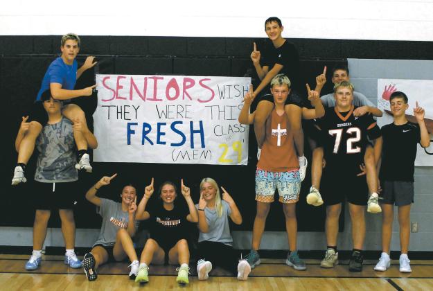 Members of the freshmen class posed for a group photo after winning Friday's volleyball tournament during the homecoming games. Photo by Jamie Rarick