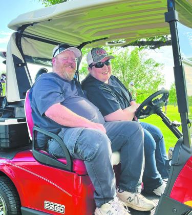 Nathaniel and Amber Brown, owners of the Zoo Bar and main sponsors of the tournament. Thank you Lauri Logsdon for provided the snapshots.