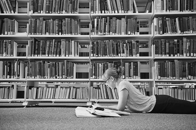 North Dakota Dollars for Scholars accepting scholarship applications