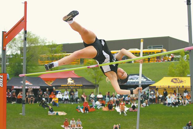 D-V-E Junior Alyssa Hoyles clears the bar at 9-feet-9 inches during the Class B Girls' Pole Vault event Saturday at the State Track Meet. Hoyles' performance was good for Fourth place overall. Photo by Mike Alan Steinfeldt