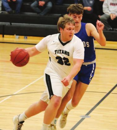 Lukas Pastorek brings the ball up the court in action in Drayton on Thursday evening of last week. VNV photo by Lyle Van Camp