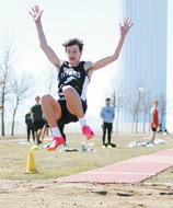 Junior High Boys Titans three-man team wins against 13 competitors