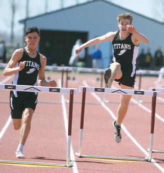 Junior High Boys Titans three-man team wins against 13 competitors