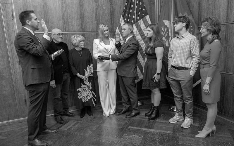 Armstrong takes oath of offi ce, begins term as governor of North Dakota