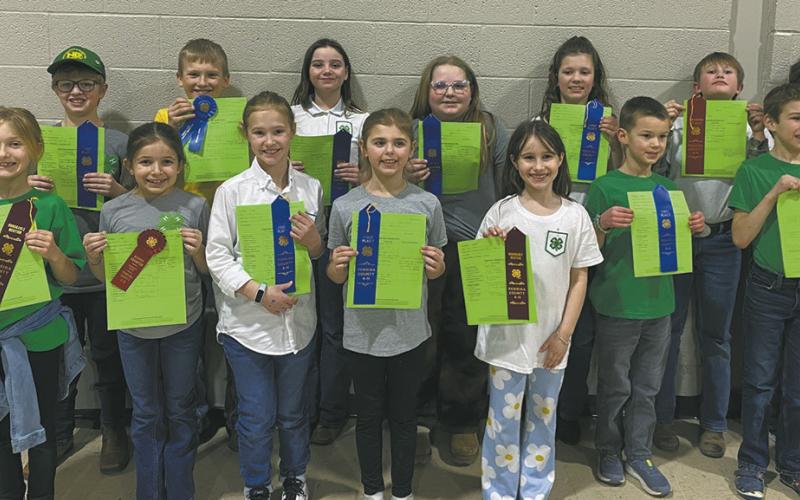 Front l to r: Sarah Morrison, Brinxlee Hay, Charlie Heck, Sadie Kennedy, Olive Truver, Caleb Bailey, Vincent Kemp Back l to r: Levi Norrell, Kyle Johnson, Olive Moore, Laney Shane, Chloe Hunter, John Midkiff, Colt Cruea. Photo courtesy of Pembina Co Extension