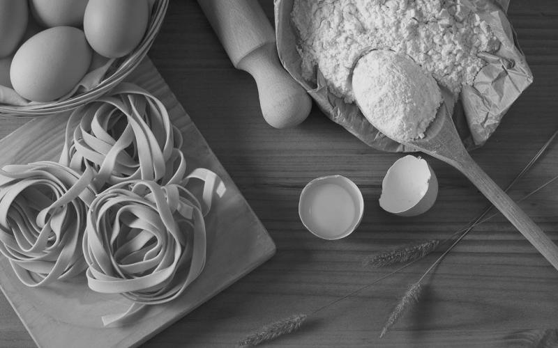 Take special precautions against cross-contamination when cooking for people with allergies and intolerances — just like how you would when handling raw meat. (Pixabay photo)