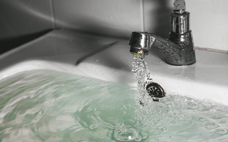 Air and sediment, a nuisance after pipe maintenance