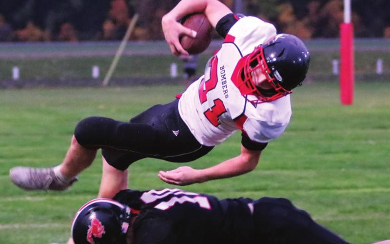Mustangs trample Bombers in last season game last Friday night