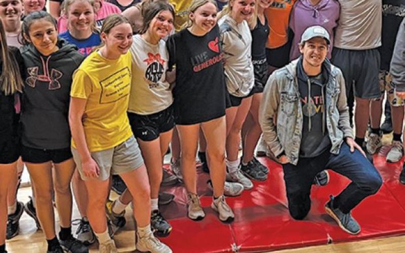Scenes from DVE Titans Track season