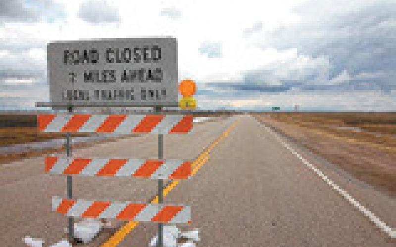 Highway 5 temporarily closes amid flood waters
