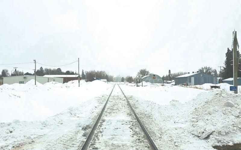 Looking down the line, facing south in downtown Drayton on Monday. Fog surrounded the city for most of the day with a Dense Fog Advisory in effect until early Tuesday morning. Photo by Sarah Hinnenkamp