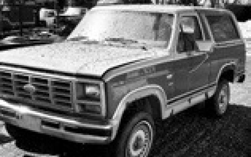 The rusty Ford Bronco looked vastly different before it became “Patriot.”